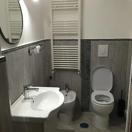 Bed & Breakfast Petros Salerno