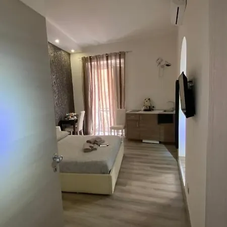Bed & Breakfast Petros Salerno