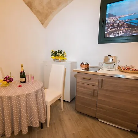 Petros Bed & Breakfast