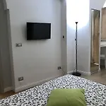 Petros Rooms&apartments 3* Salerno
