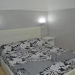 Petros Rooms&apartments