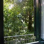 Petros Rooms&apartments Penzion