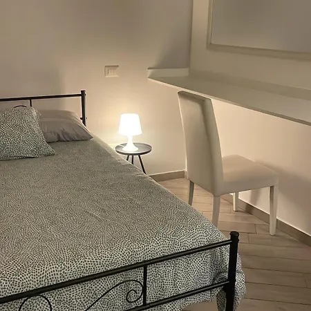 Petros Rooms&apartments Penzion Salerno