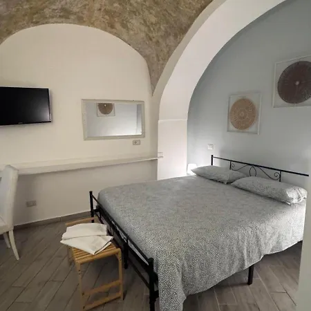 Petros Rooms&apartments 3*