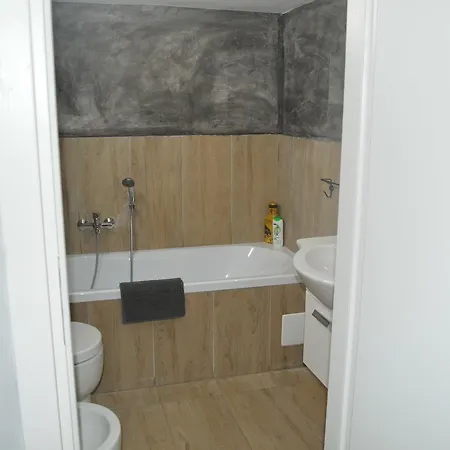 Petros Rooms&apartments 3*